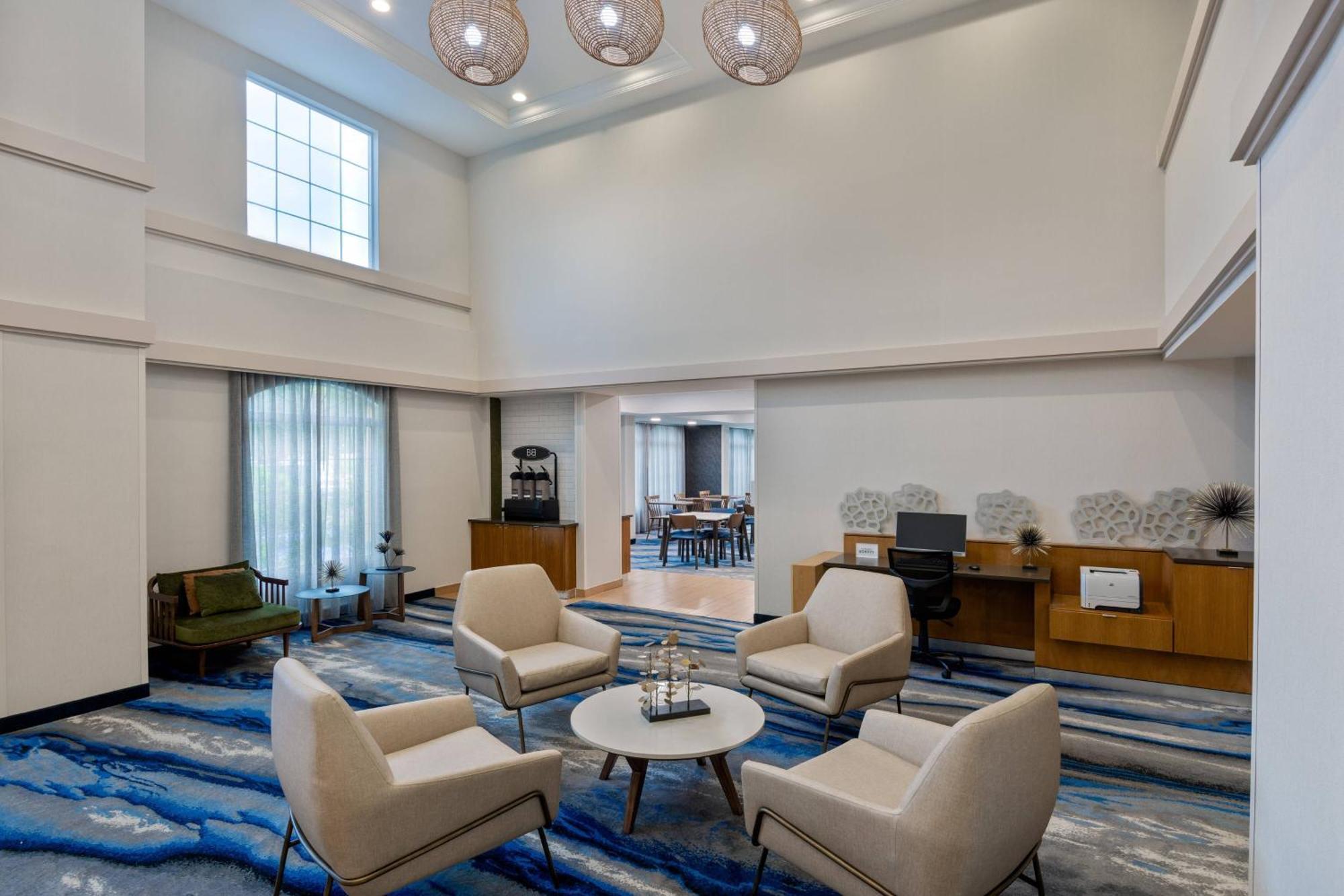 Fairfield Inn And Suites By Marriott קלירווטר מראה חיצוני תמונה